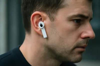 Apple обмисля интегриране на камери в следващото поколение AirPods