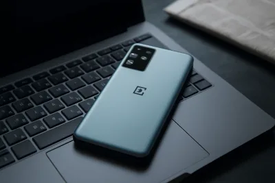 OnePlus се оттегля от пазарите в САЩ и Европа: какво означава това за индустрията