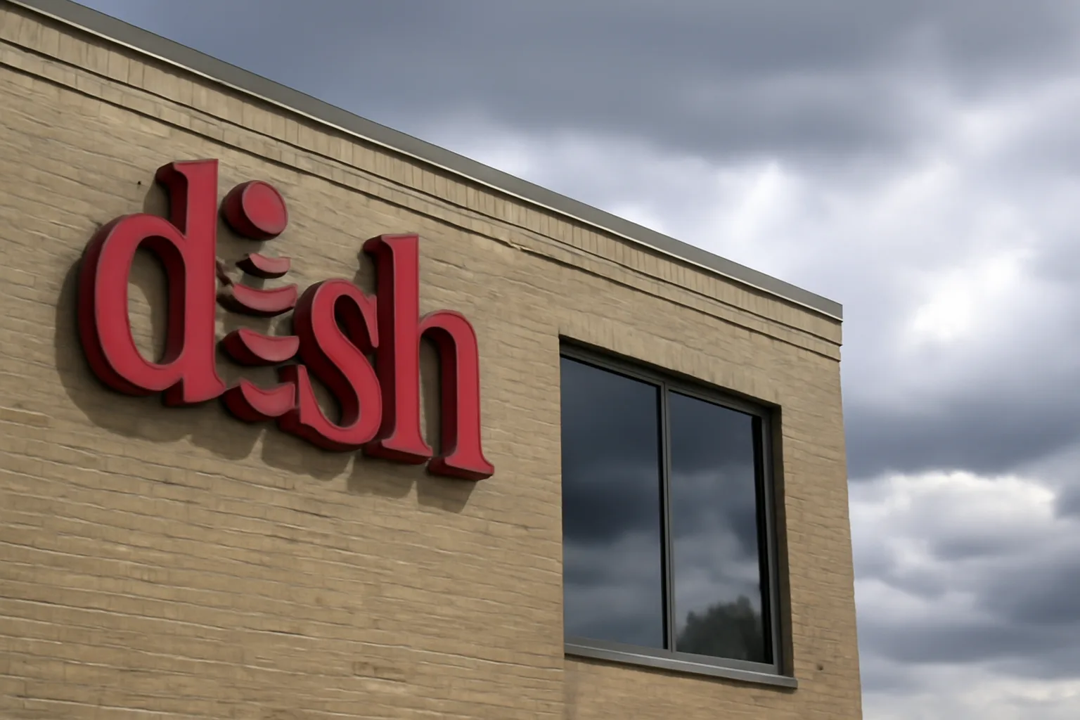 Dish подава заявление за банкрутство, но продължава операциите си
