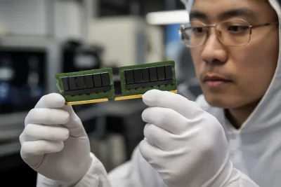 Apple тества RAM чипове от китайски производител, забранен в САЩ